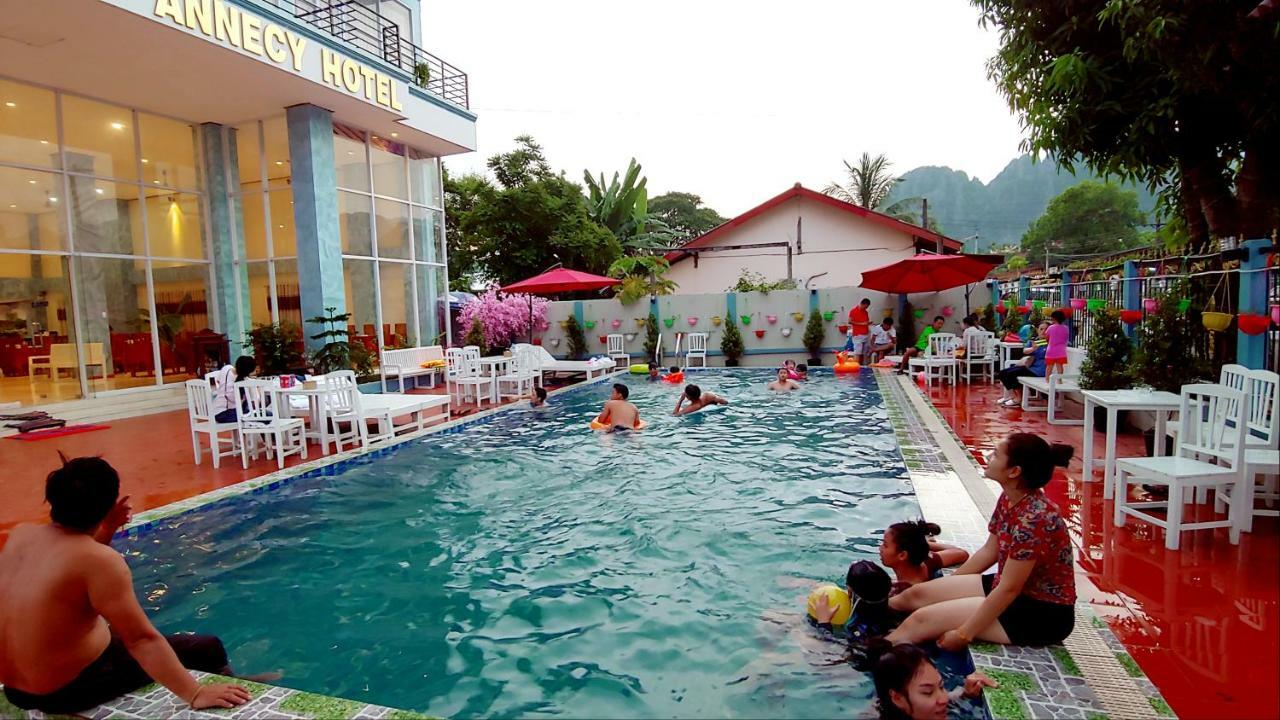 Annecy Hotel Vang Vieng Eksteriør billede