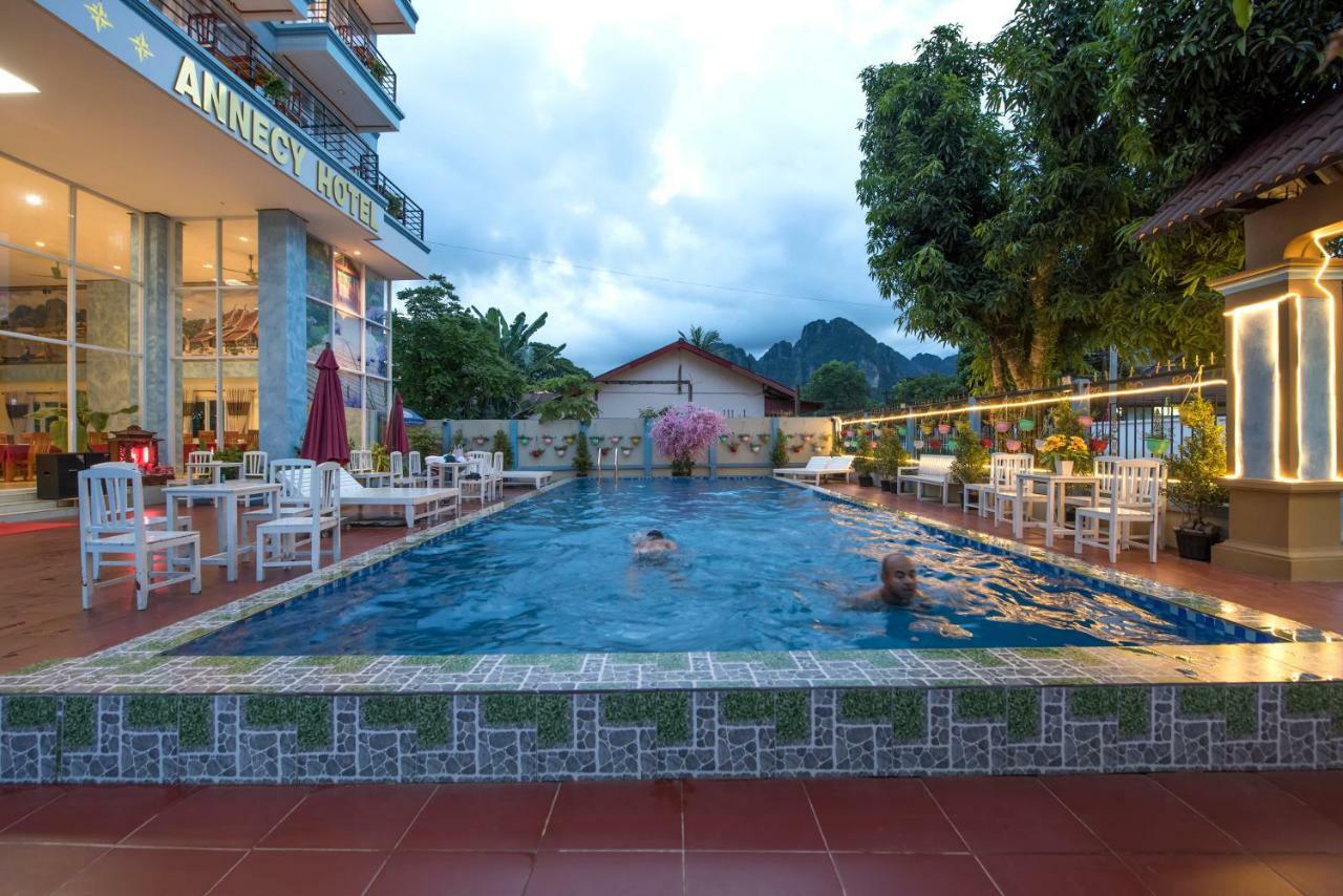 Annecy Hotel Vang Vieng Eksteriør billede