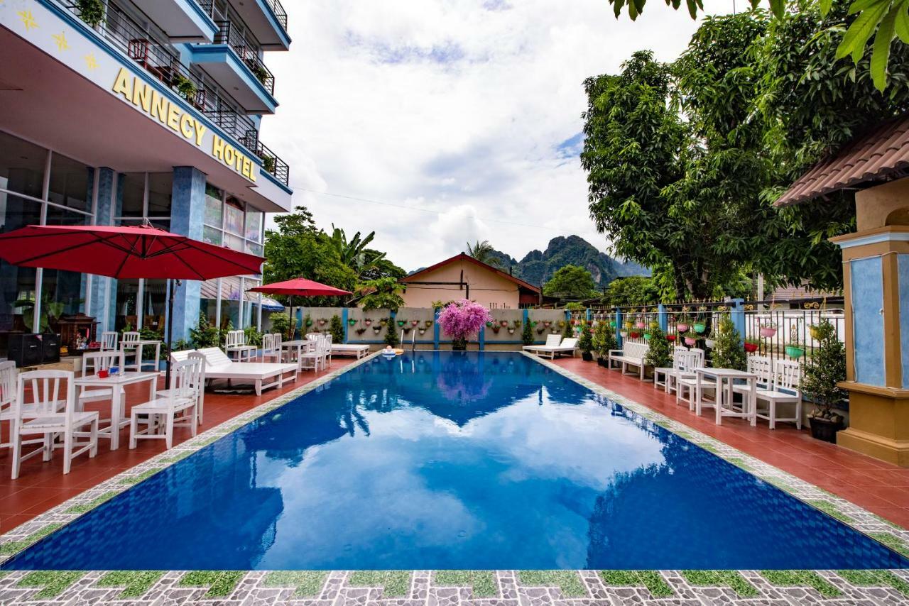 Annecy Hotel Vang Vieng Eksteriør billede