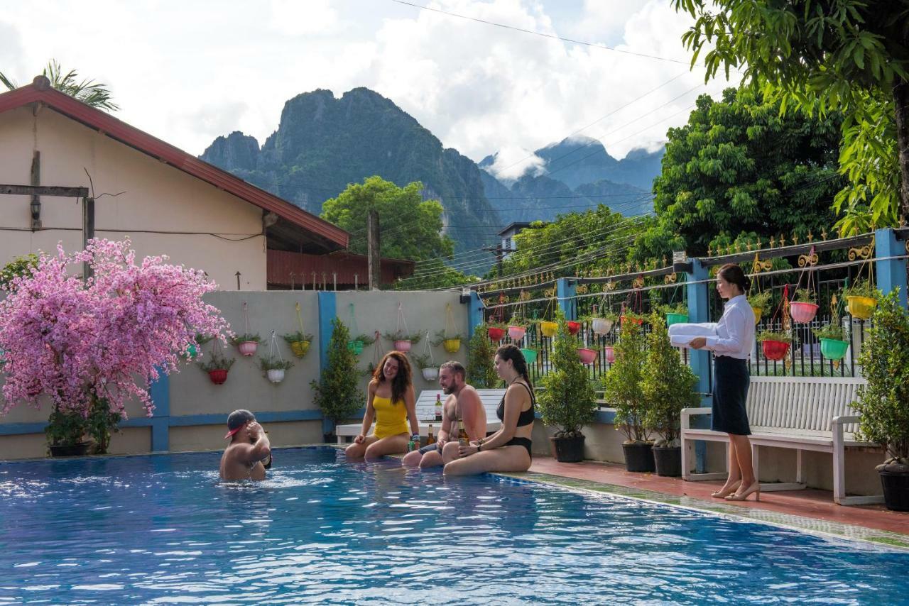 Annecy Hotel Vang Vieng Eksteriør billede