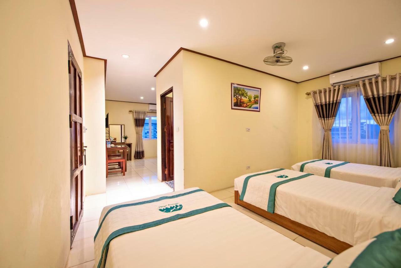 Annecy Hotel Vang Vieng Eksteriør billede