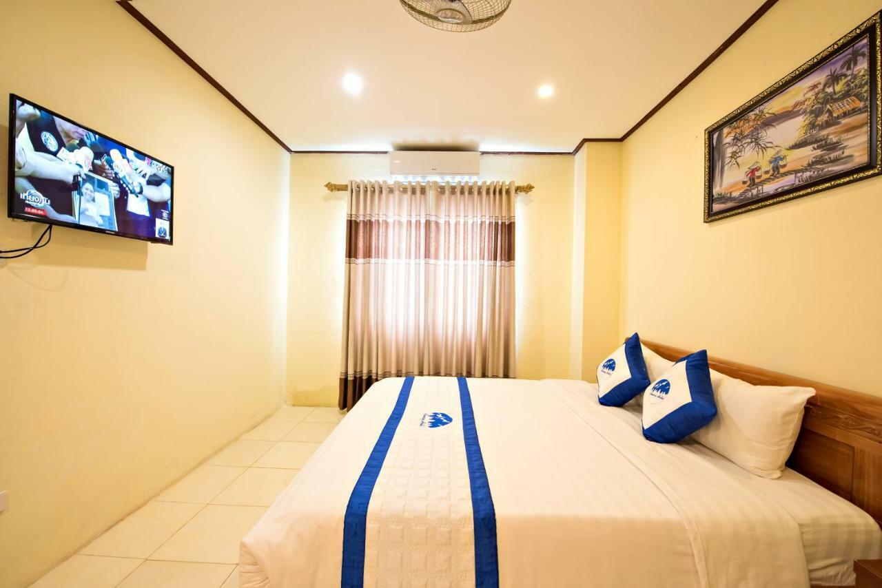 Annecy Hotel Vang Vieng Eksteriør billede