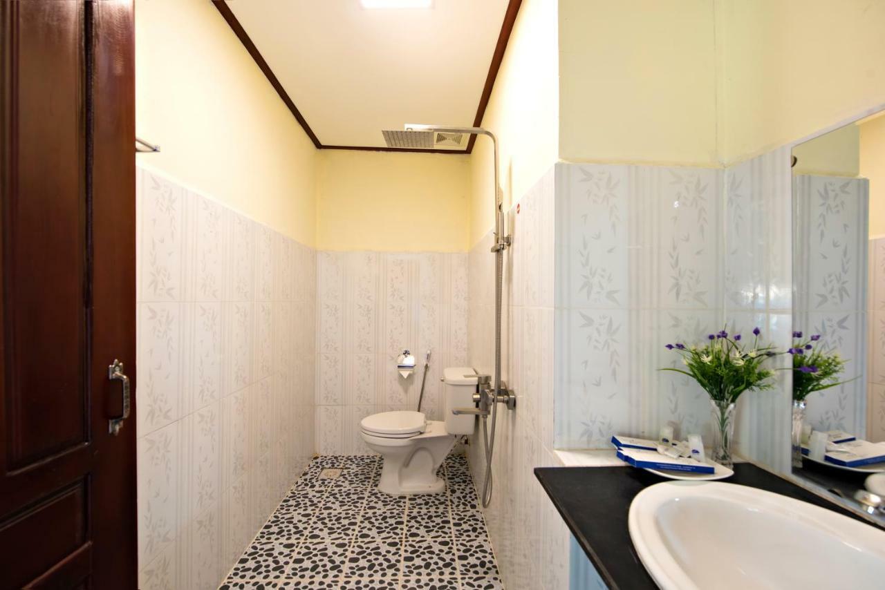 Annecy Hotel Vang Vieng Eksteriør billede